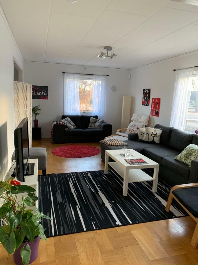 Cozy House In Kosta Center Surrounding With Swedish Nature Bagian luar foto