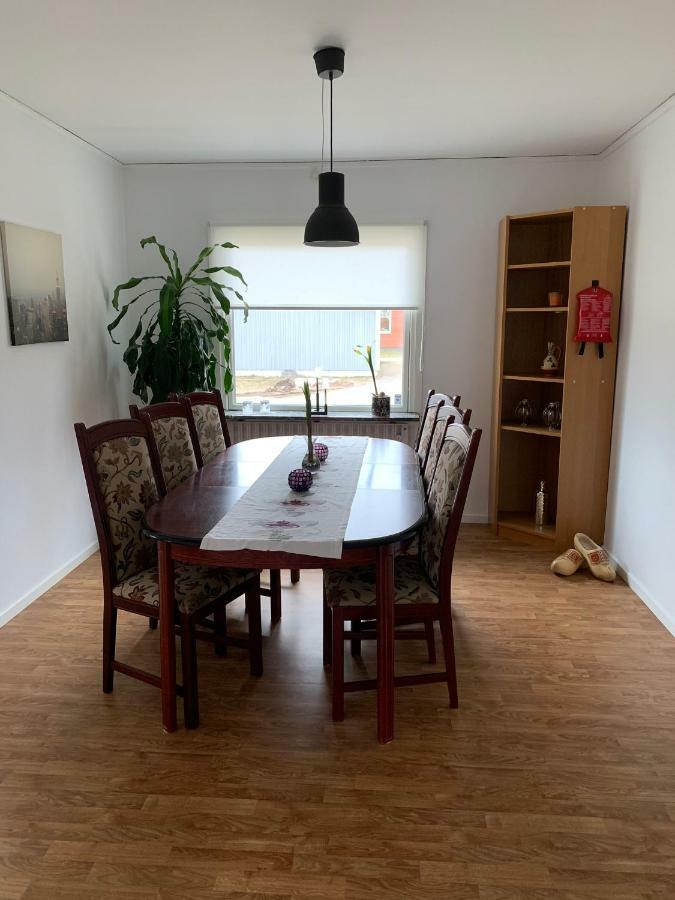 Cozy House In Kosta Center Surrounding With Swedish Nature Bagian luar foto